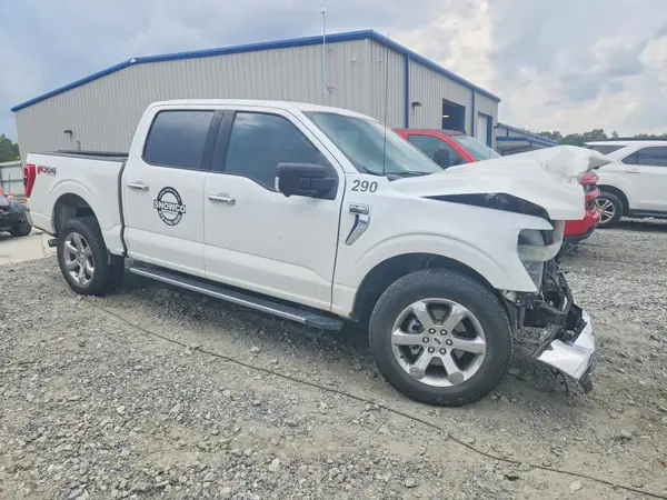 1FTFW1E58MFB06573 — 2021 Ford F-150, zdjęcie 4 z Copart 08.10.2026, Przód