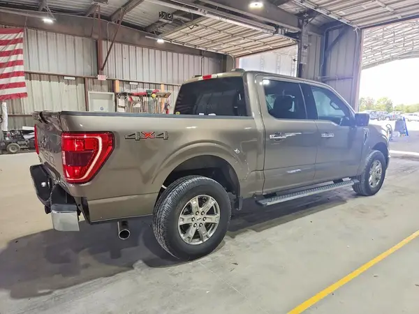 1FTFW1E86MFD09858 — 2021 Ford F-150, zdjęcie 3 z Copart, Przód