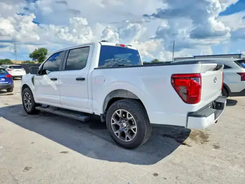 1FTEW2KPXSKE42432 — 2025 Ford F-150, photo 2 from Copart 22.09.2026, Engine fire