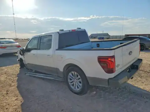 1FTEW6K87TFA34111 — 2026 Ford F-150, photo 2 from Copart, Front end