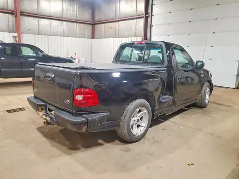 2FTZF0733XCB06757 — 1999 Ford F150, фото 3 с аукциона Copart 06.10.2026, Передняя часть