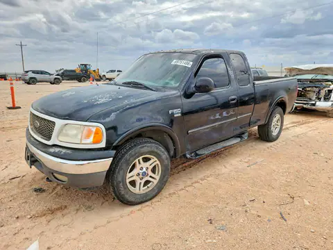 2FTRX18L42CA93558 — 2002 Ford F150, Передня частина (Front End), фото до ремонту