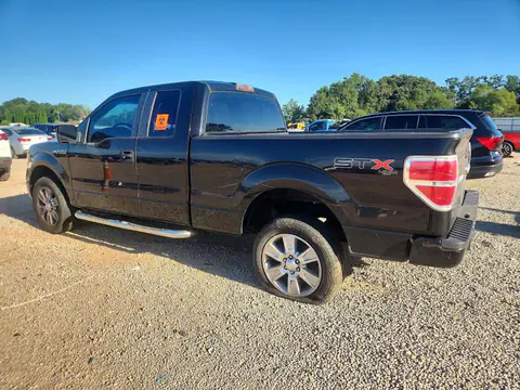 1FTEX1EW3AKE81341 — 2010 Ford F150, photo 2 from Copart 06.10.2026, Minor dents and scratches