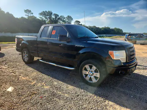 1FTEX1EW3AKE81341 — 2010 Ford F150, photo 4 from Copart 06.10.2026, Minor dents and scratches