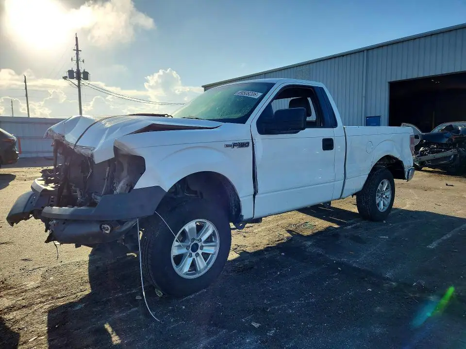2013 FORD F150 VIN 1FTMF1CM7DFB16562 фото 1