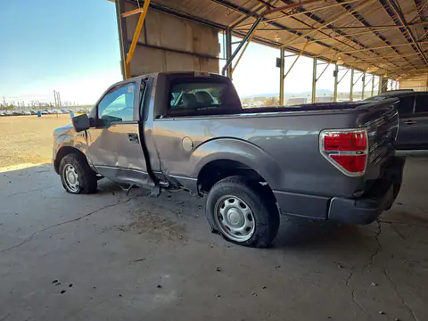 1FTMF1CM1EFD11574 — 2014 Ford F150, photo 2 from Copart 21.10.2026, Side
