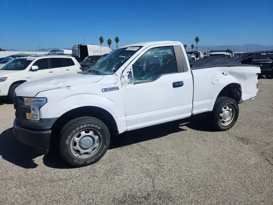 1FTMF1C82GKF86092 Ford F150 2016 — Rear end damage, before-repair photo