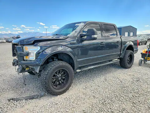 1FTEW1CF7GFD45530 — 2016 Ford F150, Przód (Front End), zdjęć przed naprawą