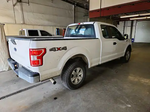 1FTEX1EP5JKE18573 — 2018 Ford F150, foto 3 de Copart 27.10.2026, Lateral