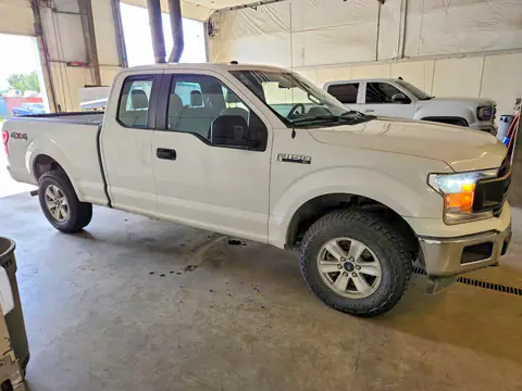 1FTEX1EP5JKE18573 — 2018 Ford F150, foto 4 de Copart 27.10.2026, Lateral