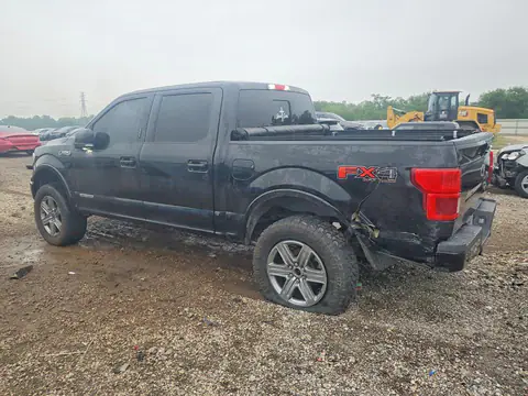 1FTFW1E16JFD89905 — 2018 Ford F150, photo 2 from Copart 21.10.2026, Rear end