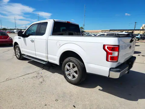 1FTEX1CB3JKD24652 — 2018 Ford F150, photo 2 from Copart 21.10.2026, Vandalism