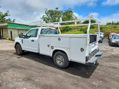 2017 Ford F250 VIN 1FDBF2A65HEB70158 фото 2
