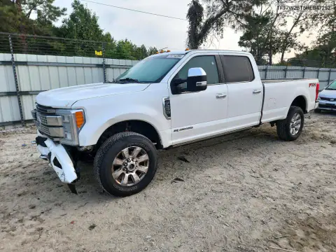 1FT7W2BT5HEB47252 — 2017 Ford F250, Parte delantera, fotos antes de reparar