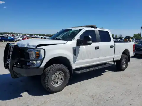 1FT7W2B62JEB84436 — 2018 Ford F250, წინა ნაწილი (Front End), ფოტოები შეკეთებამდე