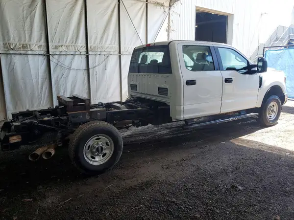 1FT7W2BT0JEC84475 — 2018 Ford F250, photo 3 from Copart 03.10.2026, Mechanical damage