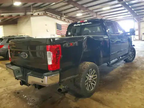 1FT7W2B61JEB45062 — 2018 Ford F250, фото 3 з Copart 23.10.2026, Передня частина