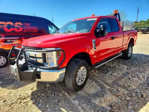 1FT7X2B69JEB32007 — 2018 Ford F250, Задня частина (Rear End), фото до ремонту