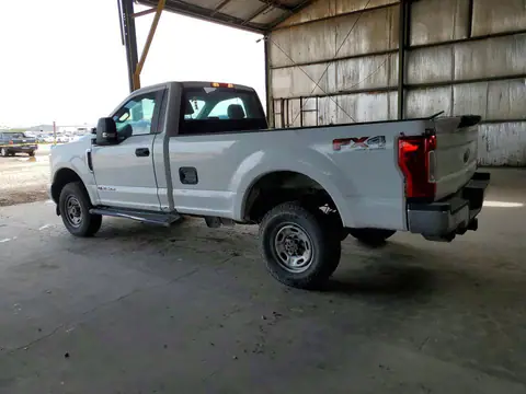 1FTBF2BT4JEB69937 — 2018 Ford F250, zdjęcie 2 z Copart 28.09.2026, Normalne zużycie