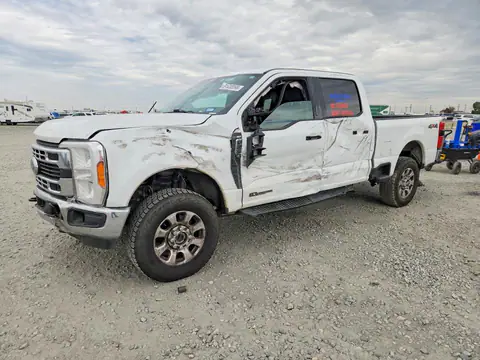 1FT7W2BT3PEC13442 — 2023 Ford F250, Bok (Side), zdjęć przed naprawą