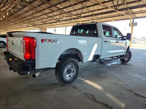 1FT7W2BA3REF07666 — 2024 Ford F250, photo 3 from Copart 21.10.2026, Front end