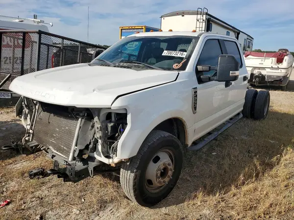 1FD8W3G69HEC80864 — 2017 Ford F350, Передняя часть (Front End), фото до ремонта