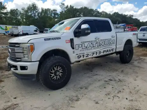 1FT8W3BT2JEB25418 — 2018 Ford F350, ПЕРЕДНЯЯ ЧАСТЬ (Front End), фото до ремонта