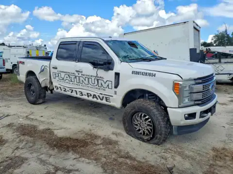 1FT8W3BT2JEB25418 — 2018 Ford F350, photo 4 from Copart, Front end
