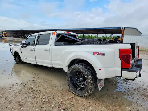 2021 FORD F350 VIN 1FT8W3DT4MED73932 фото 2