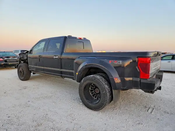1FT8W3DT4MEC06647 — 2021 Ford F350, zdjęcie 2 z Copart, Przód