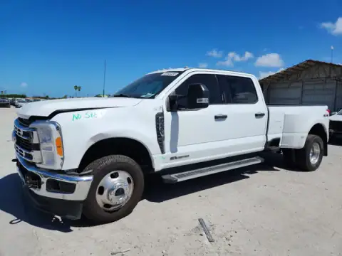 1FT8W3DT3PEC69078 — 2023 Ford F350, Parte delantera (Front End), fotos antes de reparar