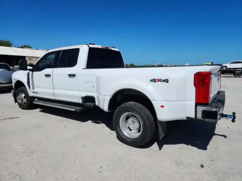 1FT8W3DT3PEC69078 — 2023 Ford F350, ფოტო 2, Copart 23.09.2026, წინა ნაწილი