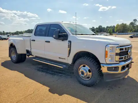 1FT8W3DT3PEE14944 — 2023 Ford F350, photo 4 from Copart, Rear end