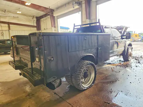 2008 FORD F450 VIN 1FDXX47R68EB16142 фото 3
