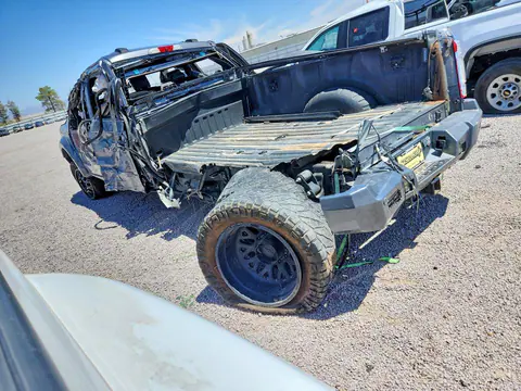 2021 Ford F450 VIN 1FT8W4DT8MEC87531 фото 2
