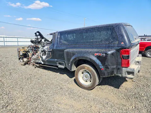 1FT8W4DM4SED82593 — 2025 Ford F450, фото 2 с аукциона Copart 14.10.2026, Пожар