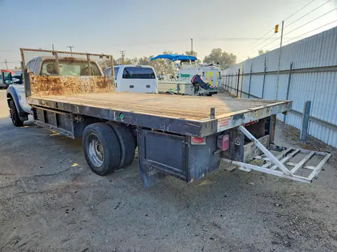 2012 FORD F550 VIN 1FDUF5GT9CEC88052 фото 2