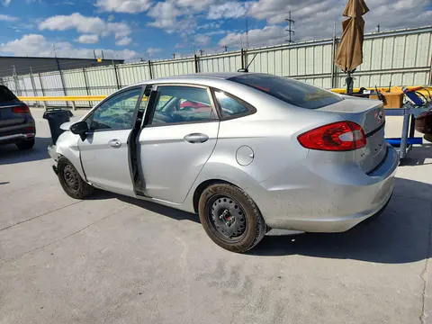 2013 Ford Fiesta Se VIN 3FADP4BJ6DM193824 фото 2