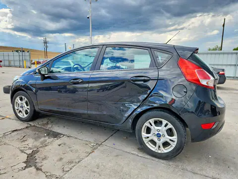 3FADP4EJ0FM223270 — 2015 Ford Fiesta, фото 2 с аукциона Copart 30.09.2026, Боковая часть