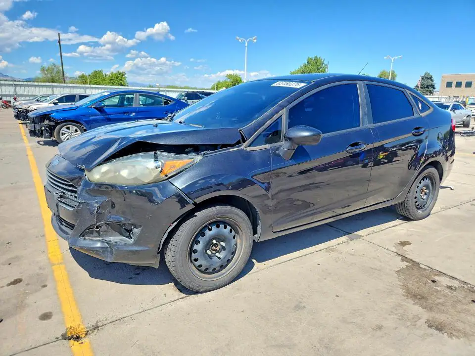 2015 Ford Fiesta VIN 3FADP4AJ1FM163554 фото 1