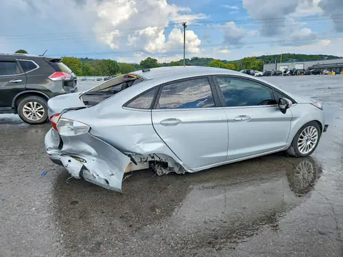 2015 Ford Fiesta VIN 3FADP4CJ5FM225616 фото 3