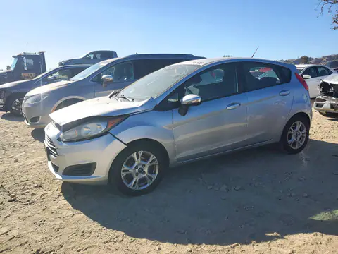 3FADP4EJ7FM162502 — 2015 Ford Fiesta, ПЕРЕДНЯЯ ЧАСТЬ (Front End), фото до ремонта