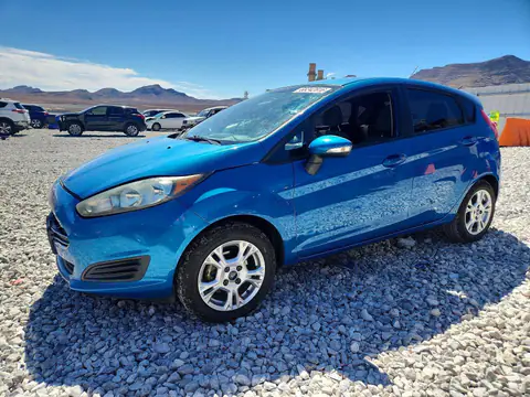 3FADP4EJ3GM138084 — 2016 Ford Fiesta, Parte delantera (Front End), fotos antes de reparar