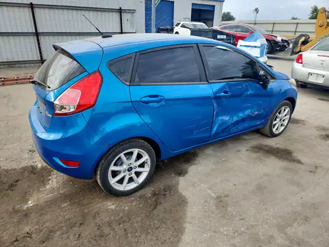3FADP4EJ1HM124704 — 2017 Ford Fiesta, zdjęcie 3 z Copart 23.10.2026, Bok