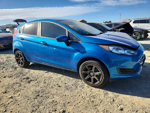 3FADP4EJ0HM148217 — 2017 Ford Fiesta, foto 4 de Copart 27.10.2026, Parte delantera