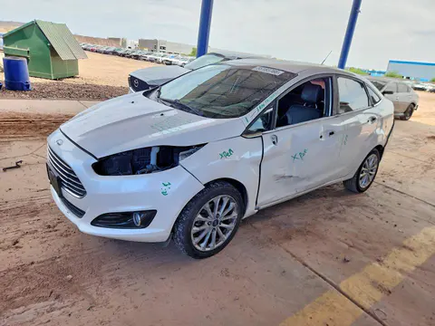2018 Ford Fiesta VIN 3FADP4CJ8JM112218 фото 1