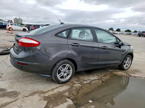 3FADP4BJ2KM161241 — 2019 Ford Fiesta, фото 3 с аукциона Copart 21.10.2026, ПЕРЕДНЯЯ ЧАСТЬ