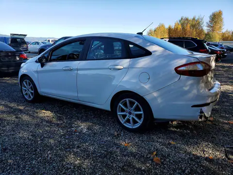 3FADP4BJ4KM137636 — 2019 Ford Fiesta, zdjęcie 2 z Copart 26.10.2026, Tył
