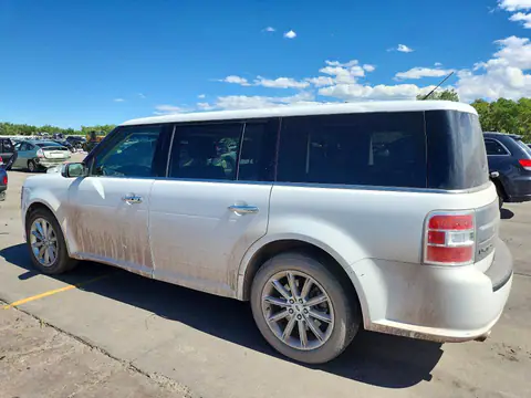 2FMHK6D87KBA15575 — 2019 Ford FLEX, photo 2 from Copart 30.09.2026, Vandalism