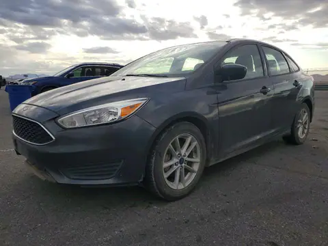 1FADP3F26JL262425 — 2018 Ford Focus SE, Мелкие вмятины and царапины (Minor Dent/Scratches), before-repair photos